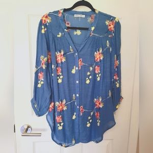 Figueroa & Flower Blue/Floral Top Size XL